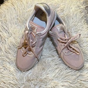 Used twice New Balance shoes.